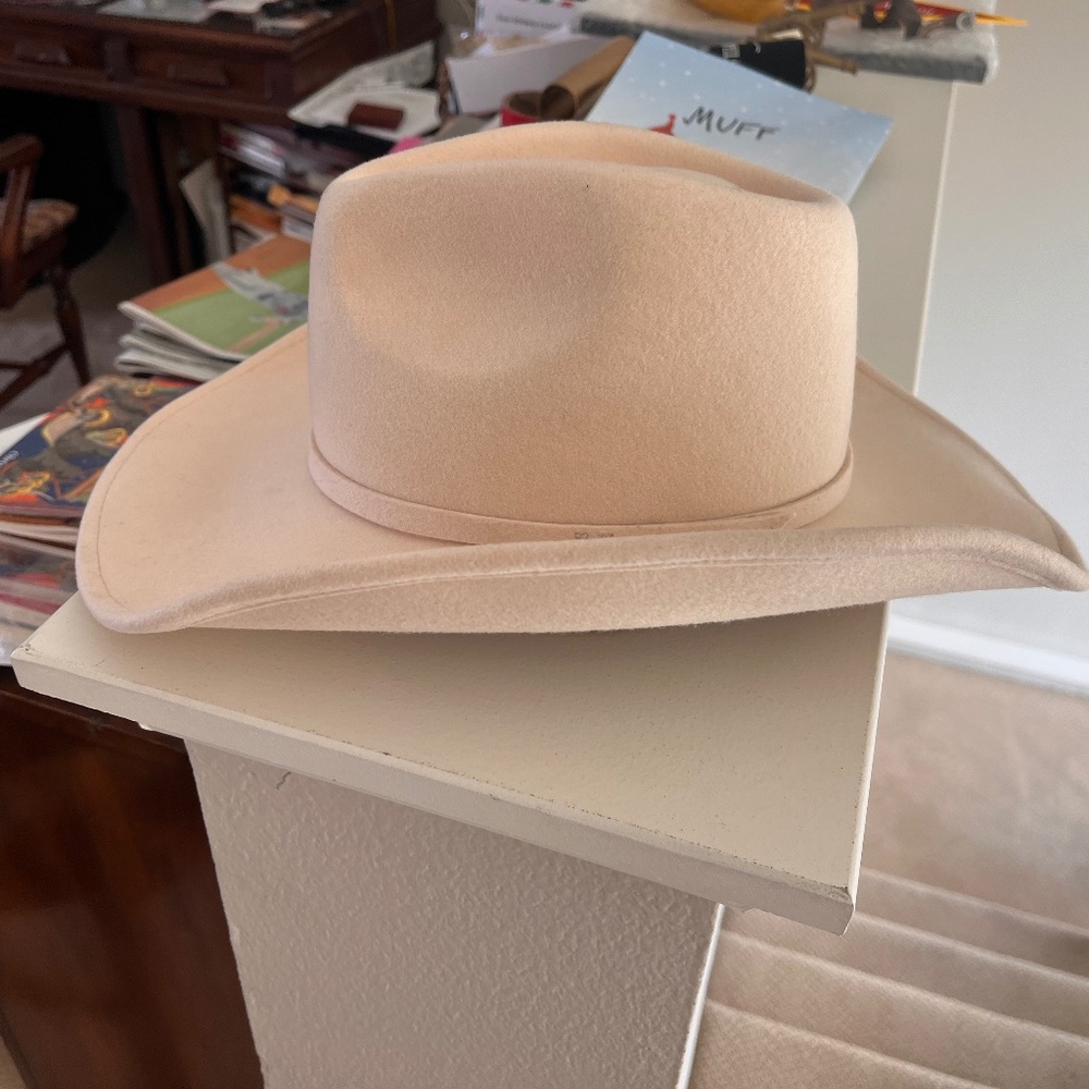Casual cowboy  hat size L in cream